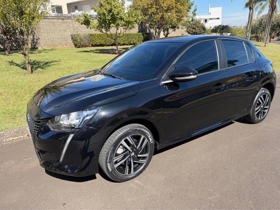 PEUGEOT 208 1.0 TURBO 200 FLEX ALLURE CVT PEUGEOT 208 1.0 TURBO 200 FLEX ALLURE CVT